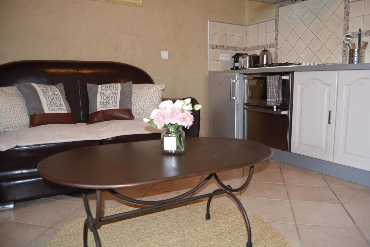 Mas Des Oliviers Villa Gordes Bagian luar foto
